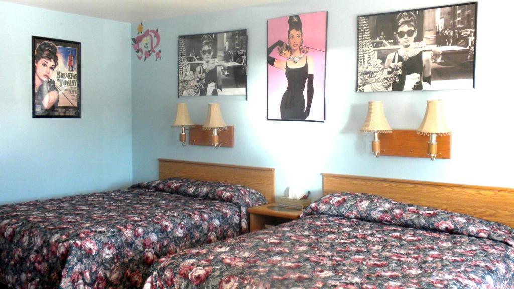 Blue And White Motel Kalispell Ruang foto