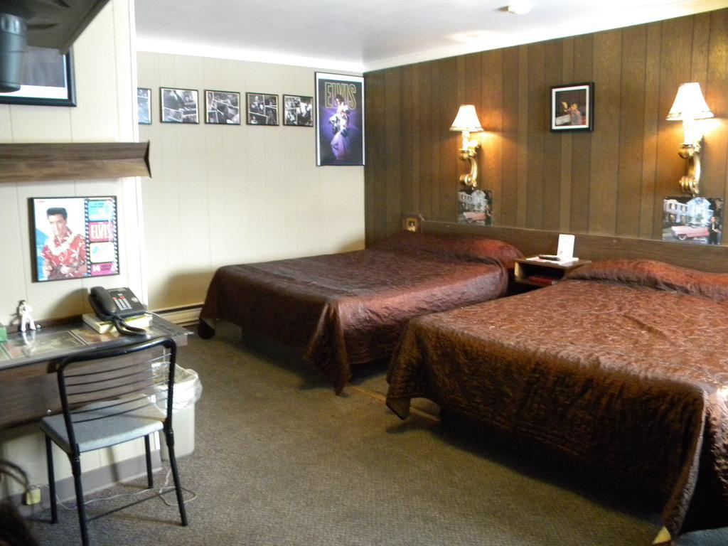 Blue And White Motel Kalispell Ruang foto